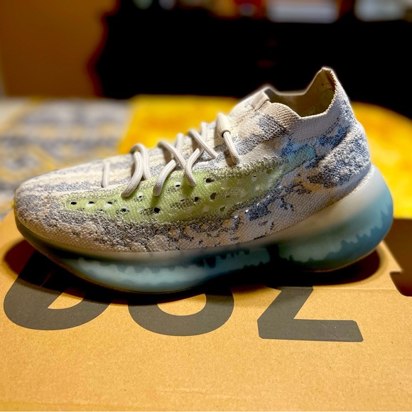 Other - Yeezy boost 380